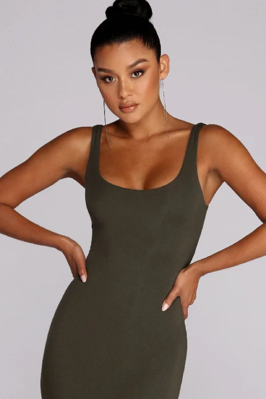 Basic Essentials Midi Dress