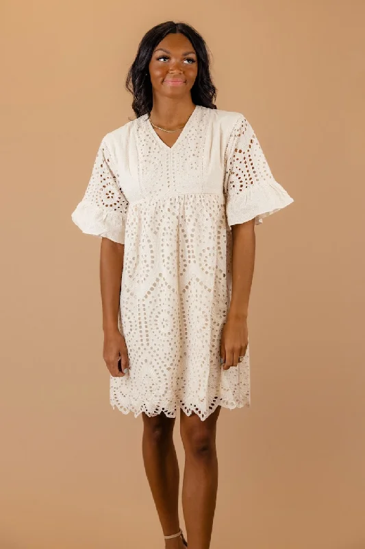 Falling For You Eyelet Dress in Crème