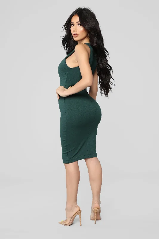 Melinda Body Sculpting Midi Dress - Hunter Green