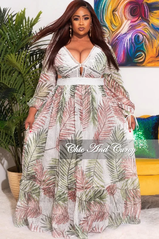 Final Sale Plus Size Maxi Dress with Side Cutouts & V-Neck in Palm Print