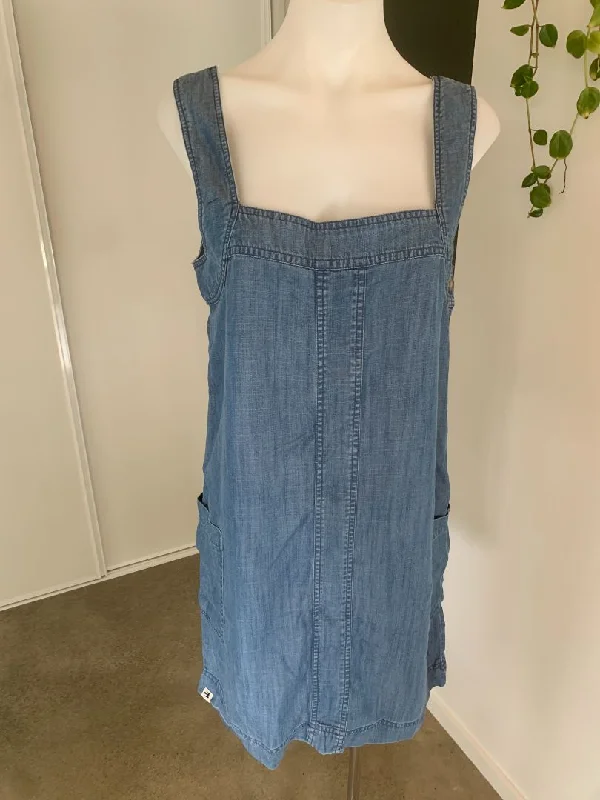 BNWT Blue Brakeburn Pinafore, 8 & 12