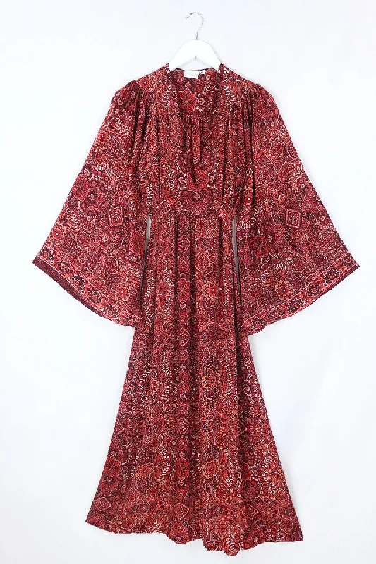 Stevie Maxi Dress in Bowie Red Mandala